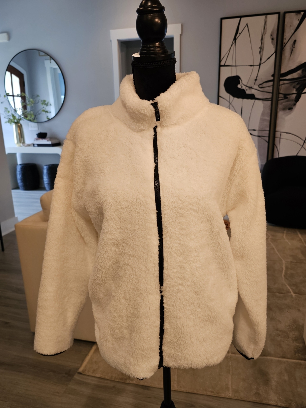 PINK Victoria's Secret Cream Sherpa Jacket with Black Zip